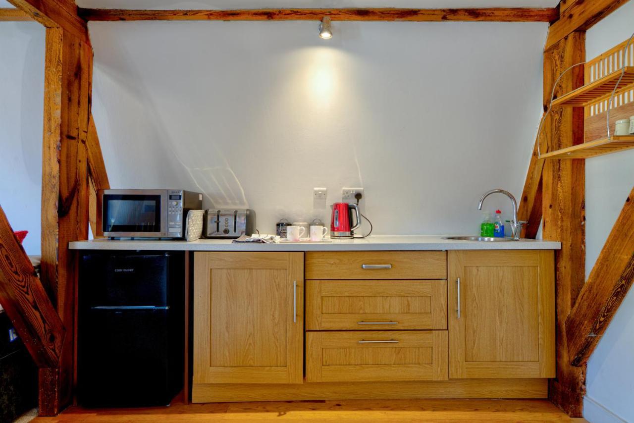 Central Studio Suite - Modern Stay With Free Wifi Stamford Dış mekan fotoğraf